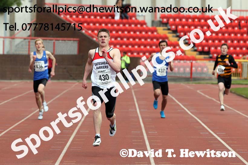 Mens under-17s 400 metres, North Eastern Track and Field Champs, Gateshead Stadium. Photo: David T. Hewitson/Sports for All Pics
